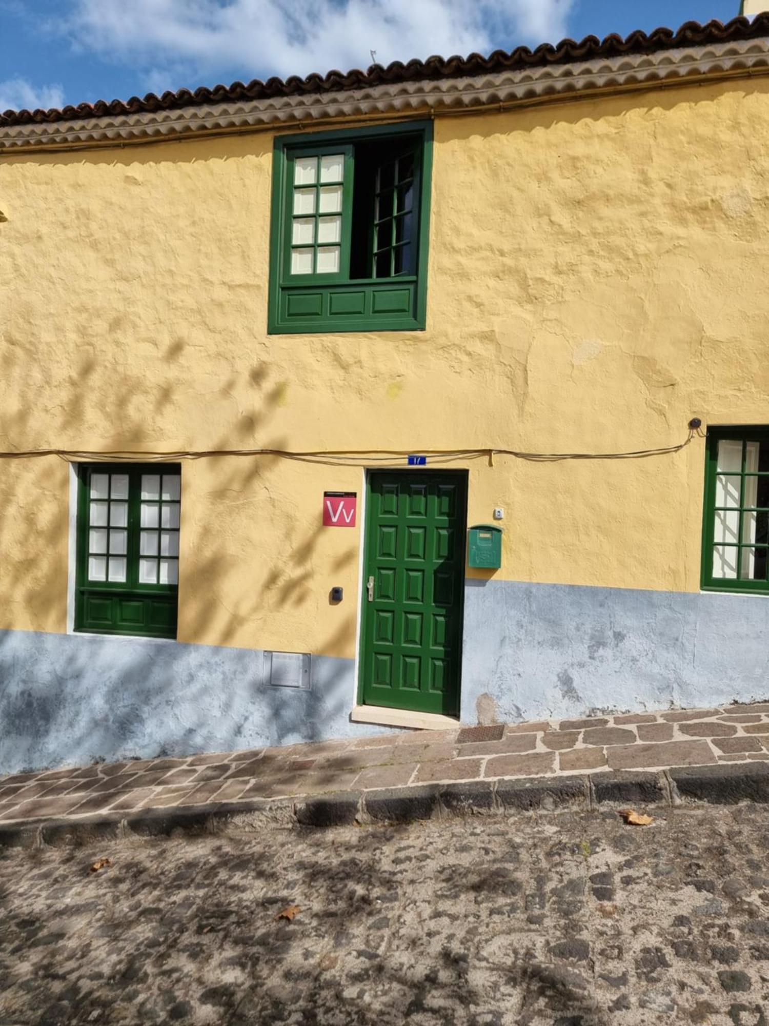 Hogar Tranquilo: Casa Tata Lägenhet La Orotava Exteriör bild